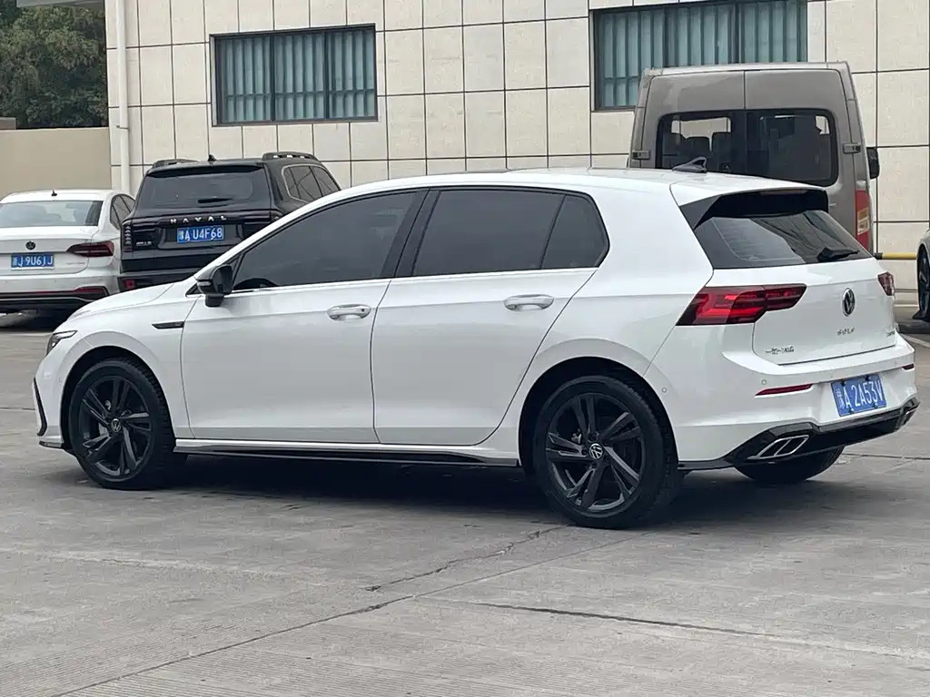 Volkswagen Golf — миниатюра 4