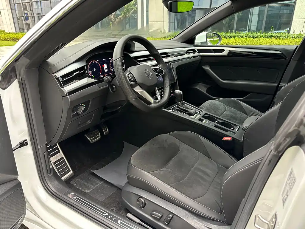 Volkswagen CC — миниатюра 4