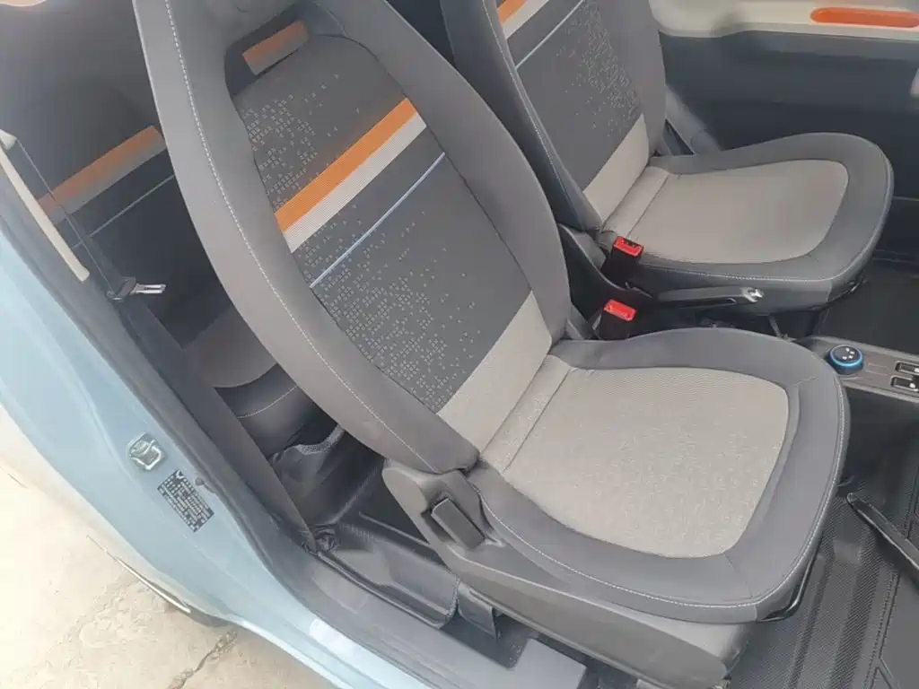 Wuling MINIEV — миниатюра 25