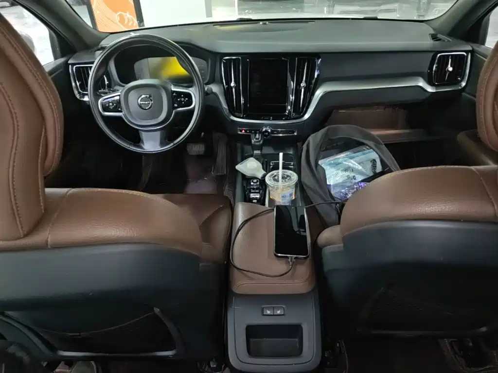 Volvo S60 — миниатюра 10