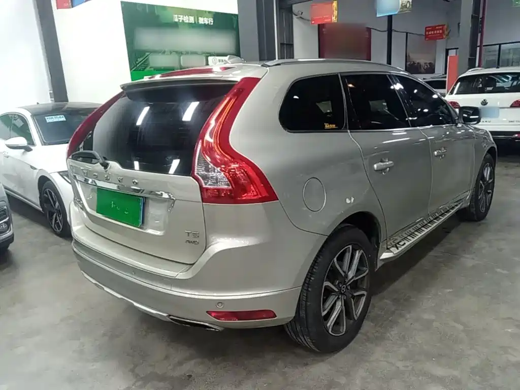 Volvo XC60 — миниатюра 7