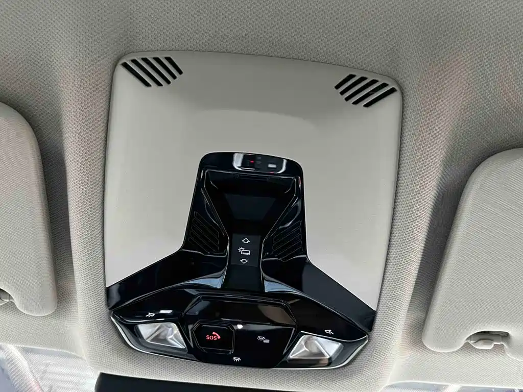 BMW X1 — миниатюра 20