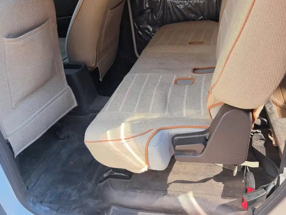 Wuling Hongguang — миниатюра 11