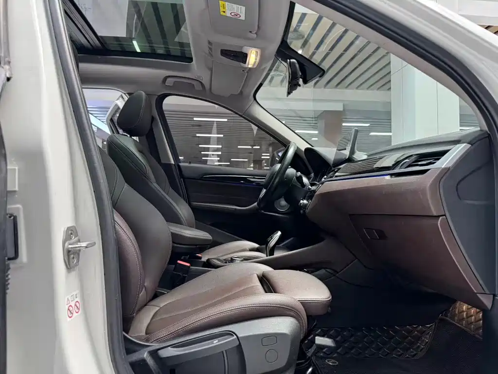 BMW X1 — миниатюра 17