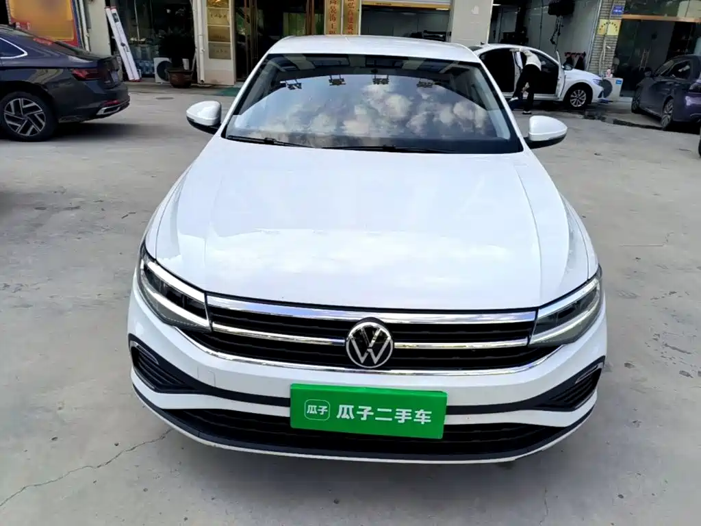 Volkswagen Bora — миниатюра 3