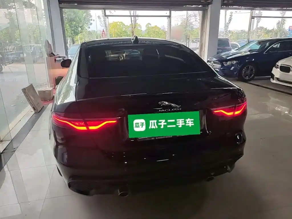 Jaguar XEL — миниатюра 6