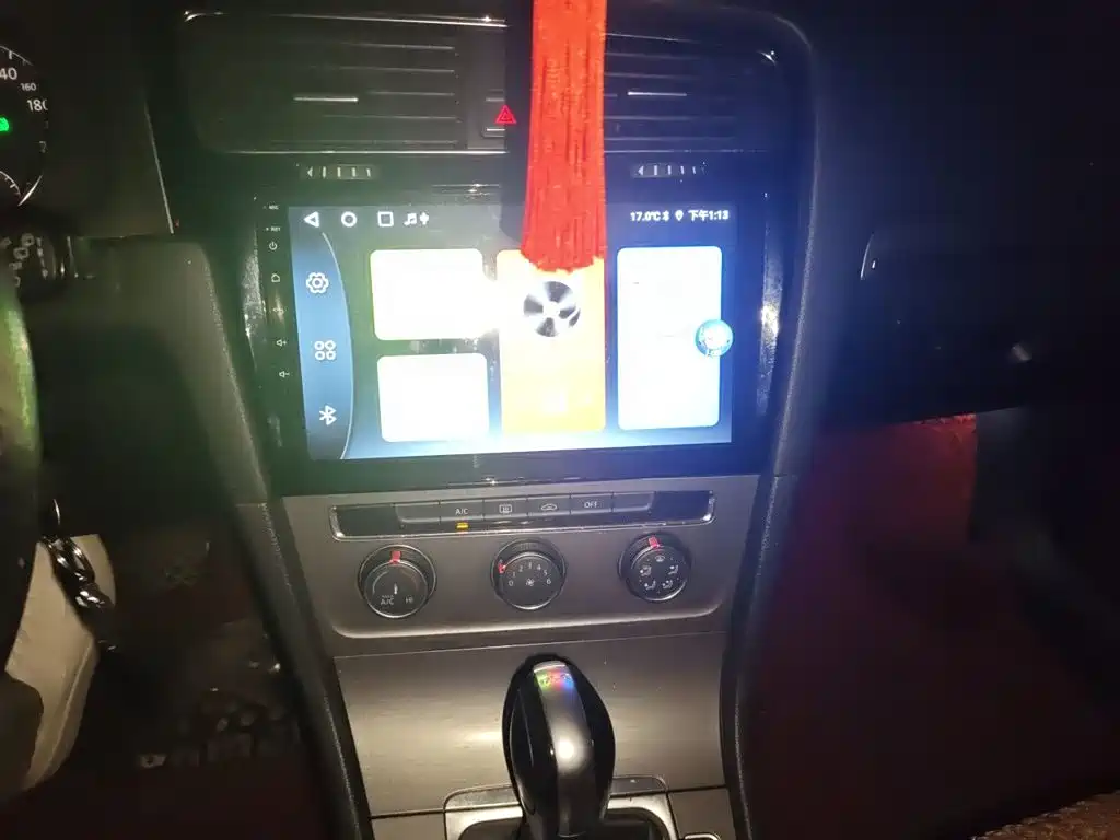 Volkswagen Golf — миниатюра 14