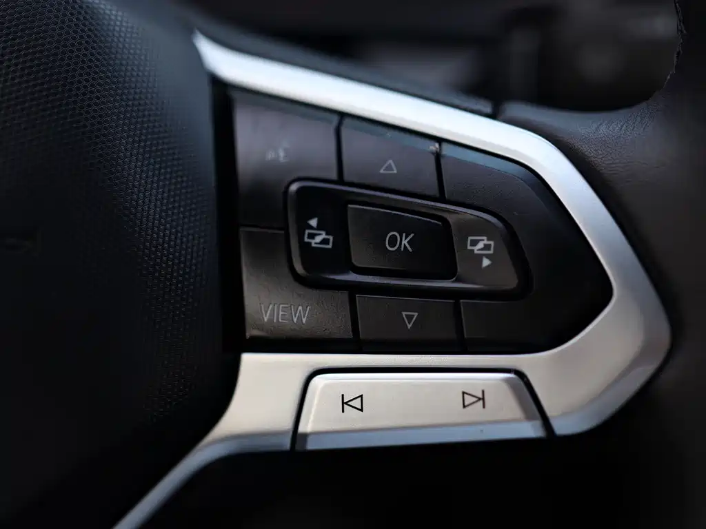 Volkswagen Sagitar — миниатюра 14