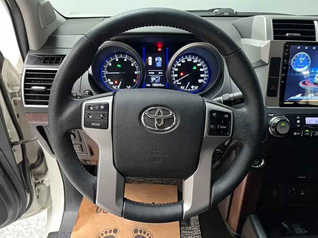 Toyota Prado — миниатюра 8