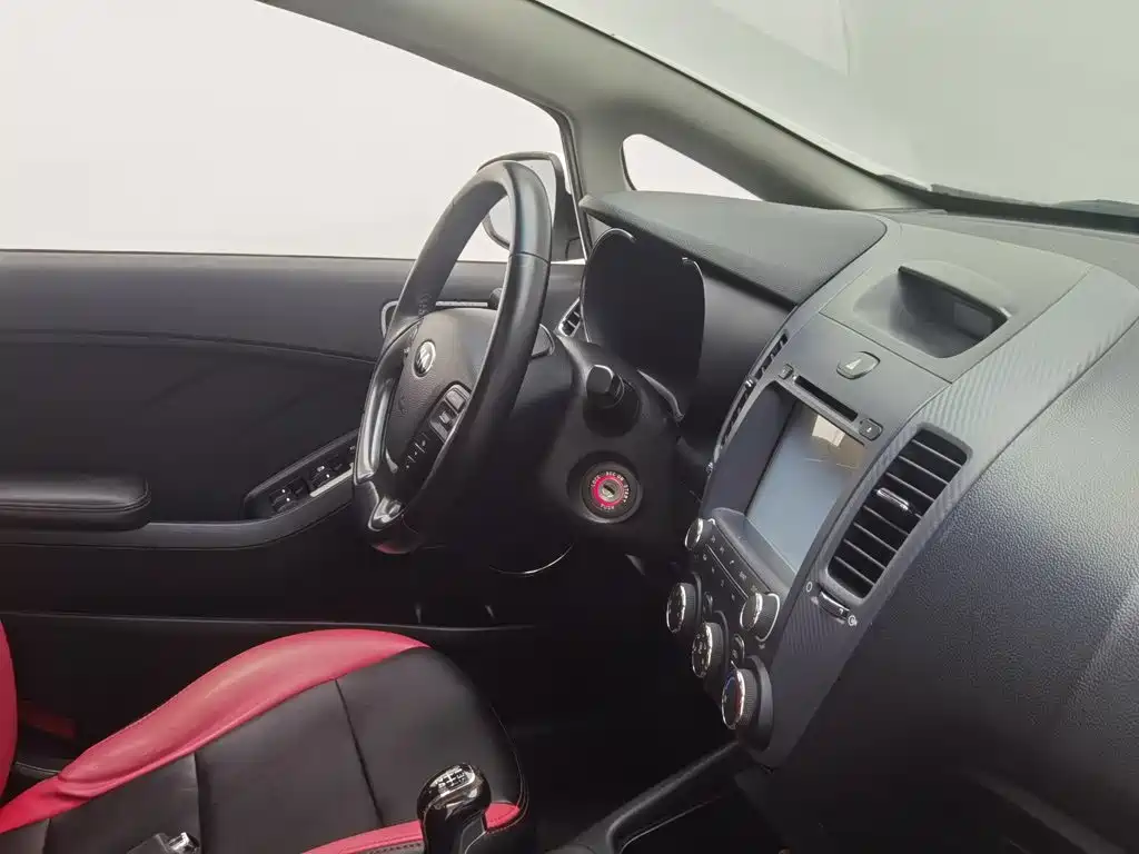 Kia K3 — миниатюра 22