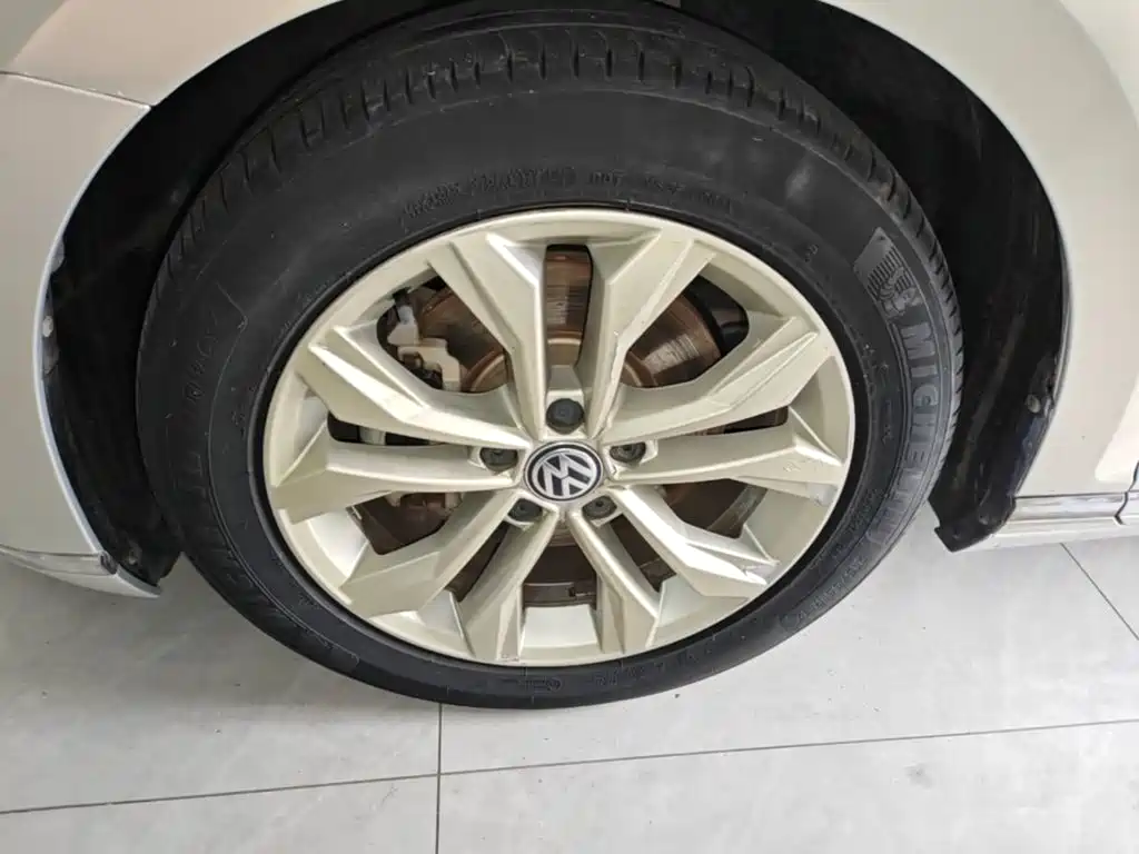 Volkswagen Magotan — миниатюра 23