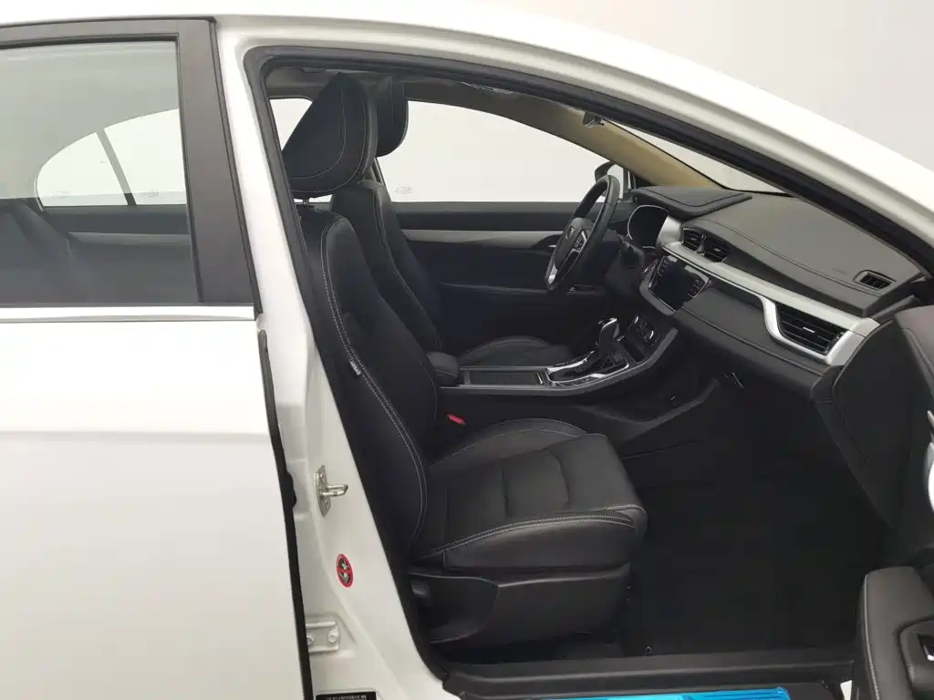 Geely Emgrand — миниатюра 23