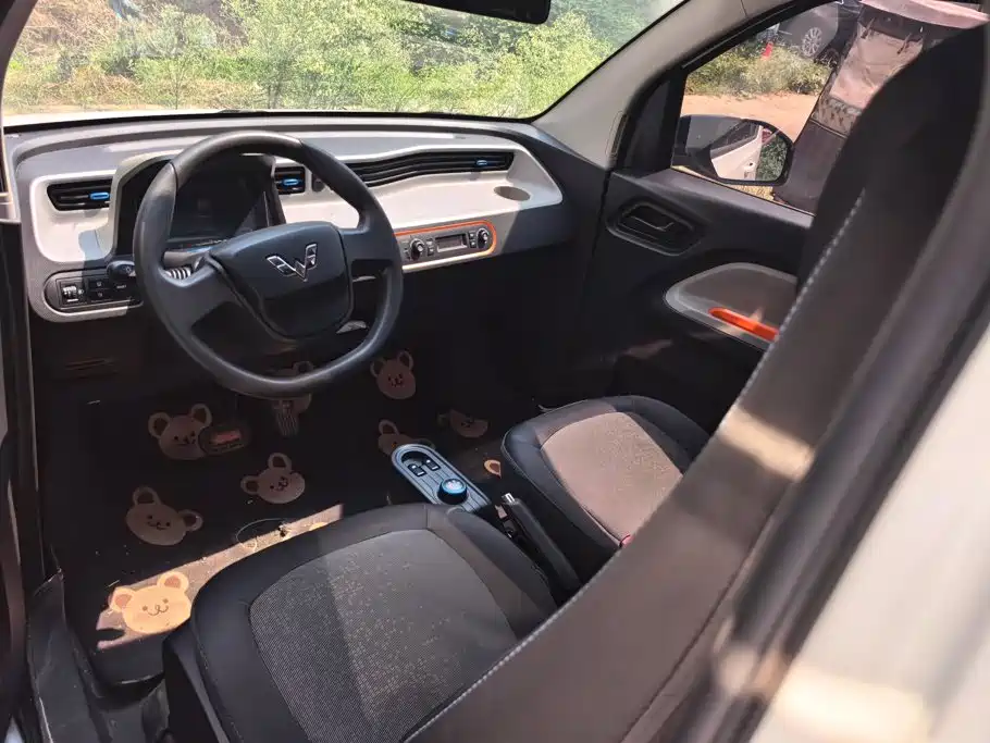 Wuling MINIEV — миниатюра 12