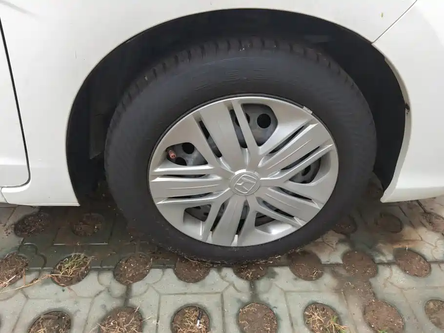 Honda Fit — миниатюра 6