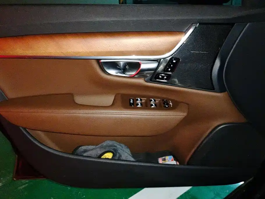 Volvo S90 — миниатюра 7