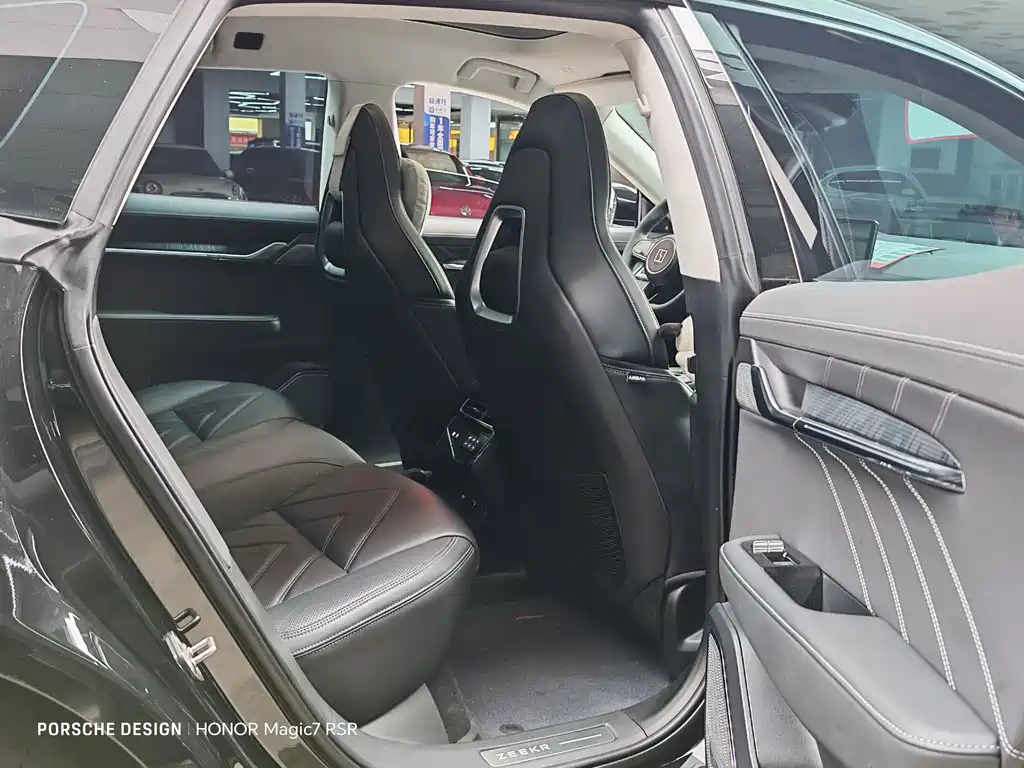 ZEEKR EXTREME KRYPTON 001