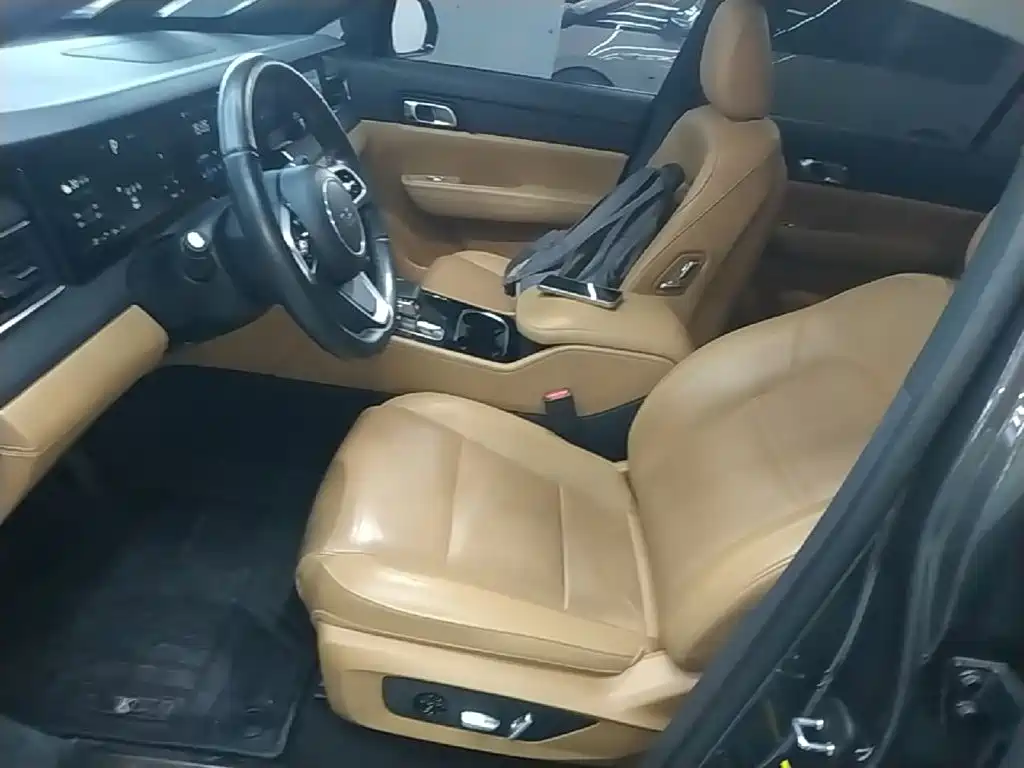 Li Auto Li ONE — миниатюра 15