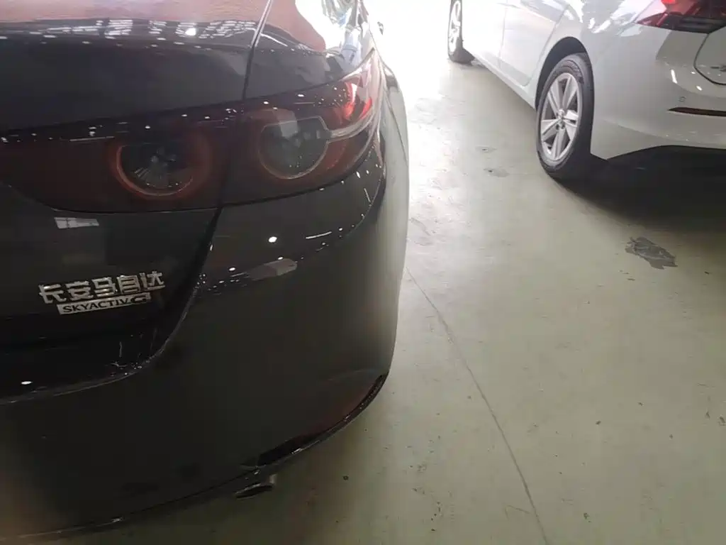 Mazda 3 Axela — миниатюра 8