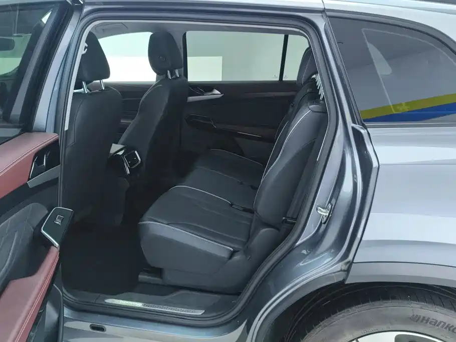 Volkswagen ID.6 X — миниатюра 11