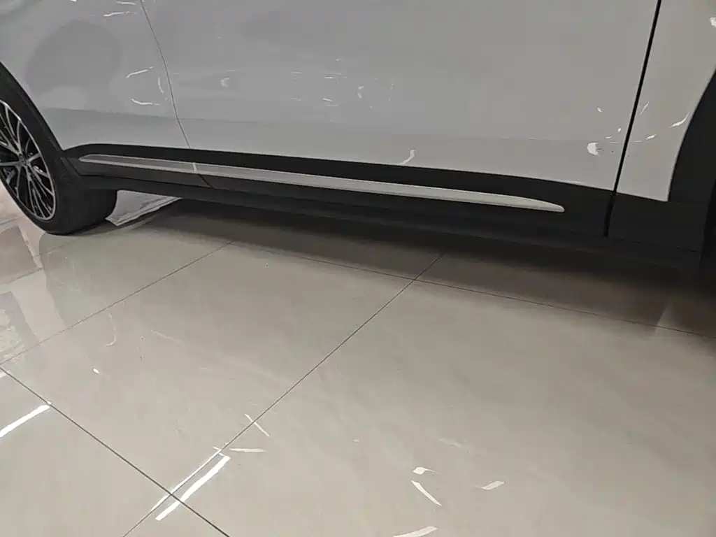 Leapmotor Leapmotor C11 — миниатюра 21