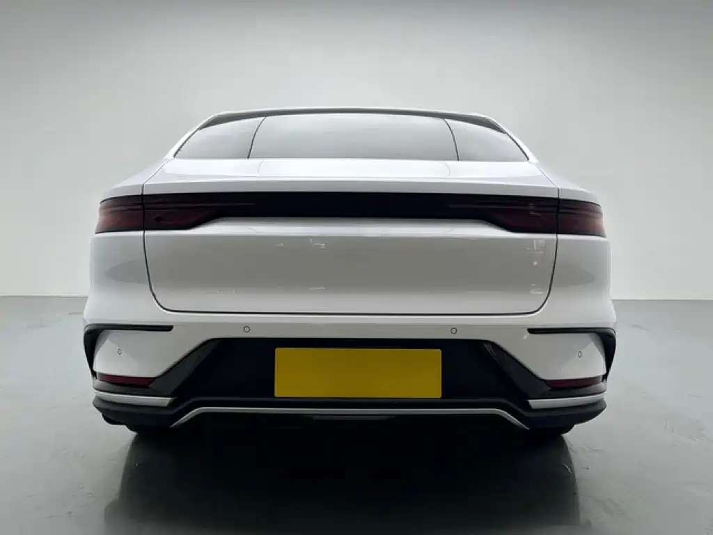 BYD Han — миниатюра 5