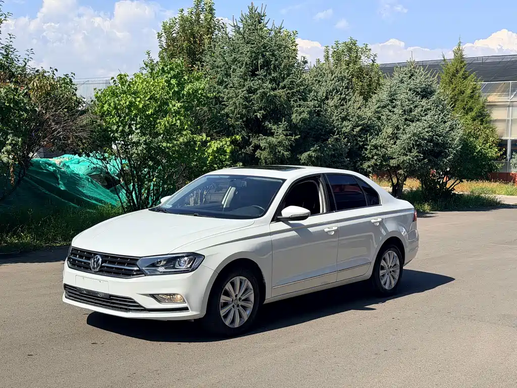 Volkswagen Bora — миниатюра 3