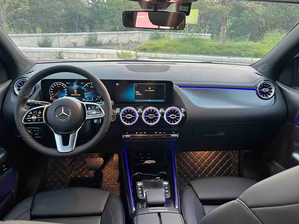 Mercedes-Benz GLA — миниатюра 9