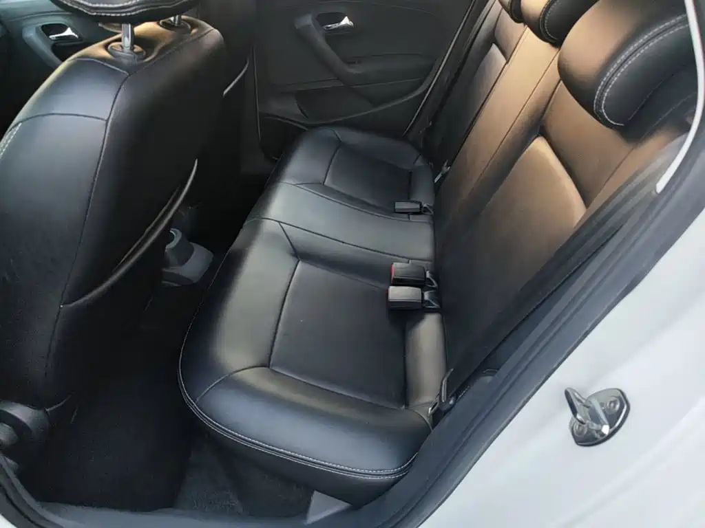 Volkswagen Polo — миниатюра 13
