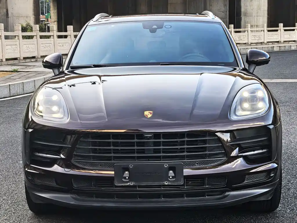 Porsche Macan — миниатюра 2