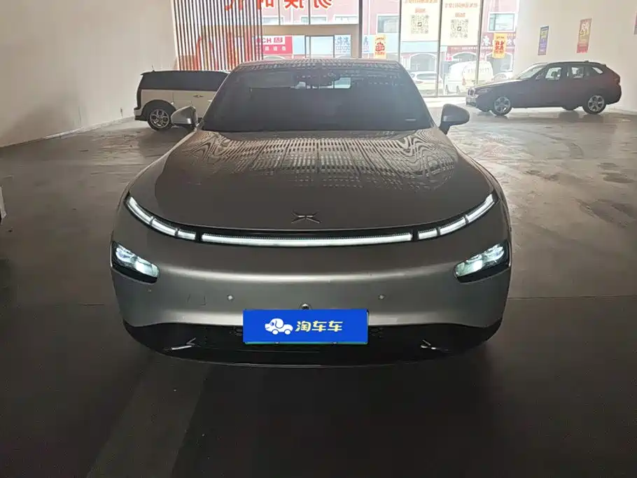 XPeng P7 — миниатюра 2