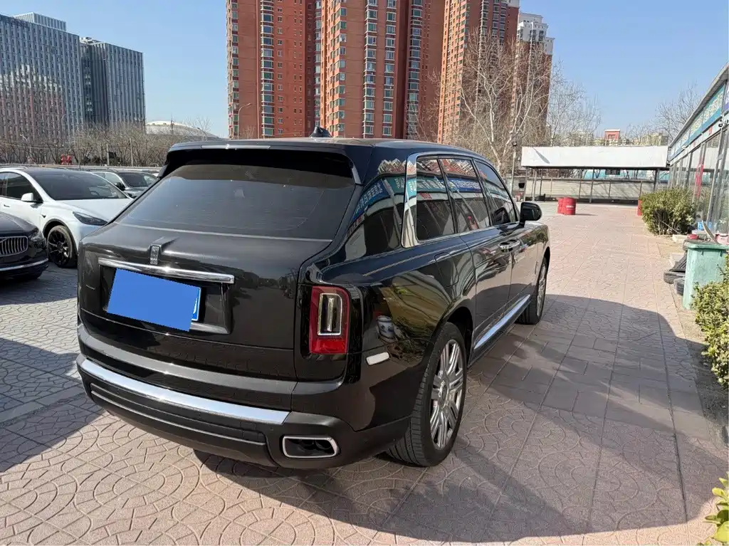ROLLS-ROYCE CULLINAN