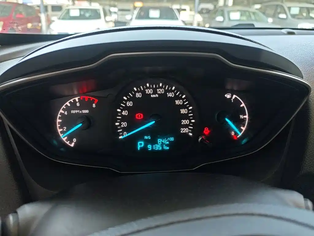 Ford Escort — миниатюра 12