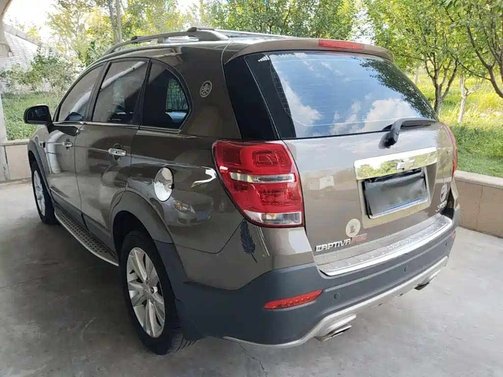 Chevrolet Captiva — миниатюра 5