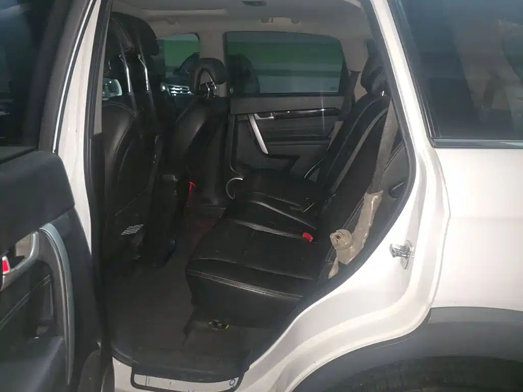 Chevrolet Captiva — миниатюра 17