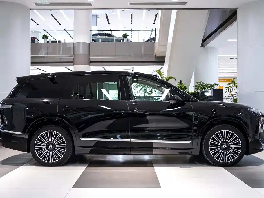 NIO ES8 — миниатюра 3