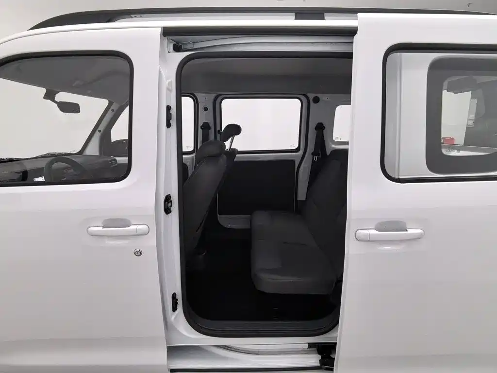 Wuling Zhiguang EV — миниатюра 15