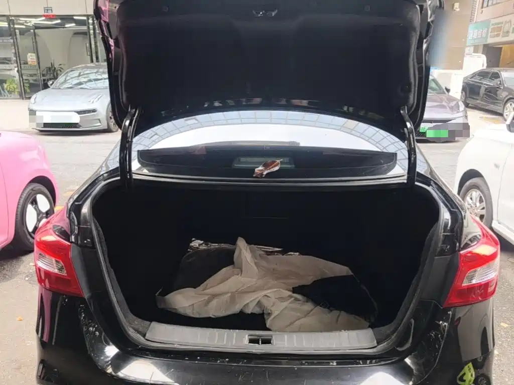 Nissan Sylphy — миниатюра 19