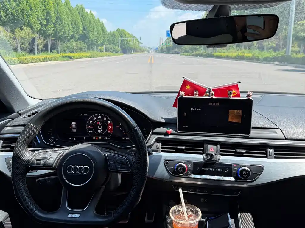 Audi A4L — миниатюра 6