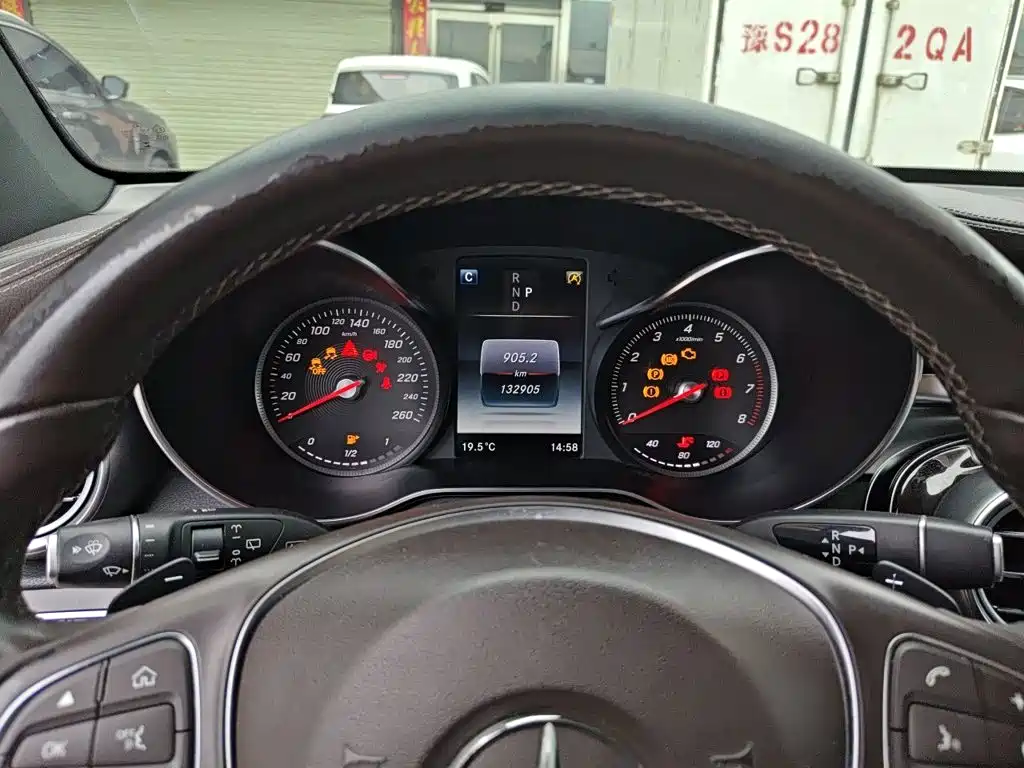 Mercedes-Benz GLC — миниатюра 7
