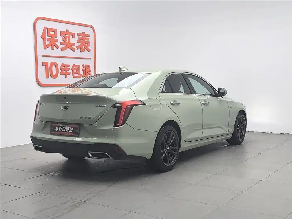 CADILLAC CT4