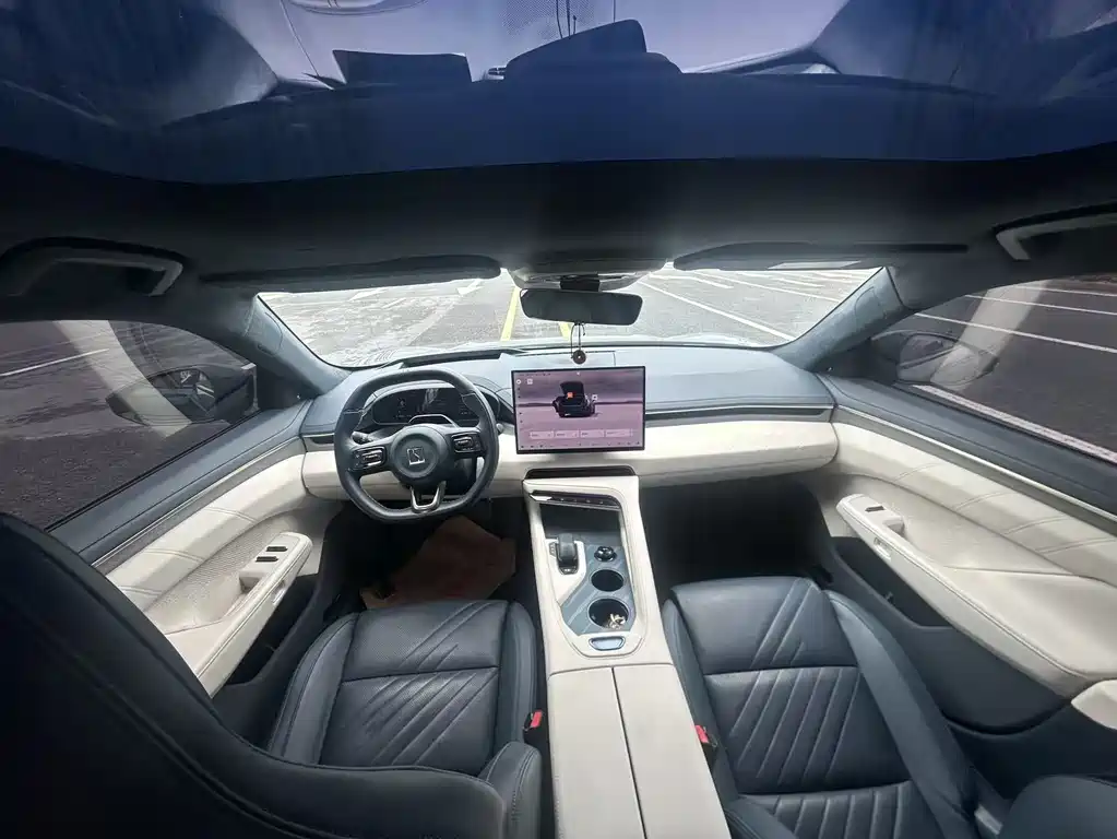 ZEEKR EXTREME KRYPTON 001