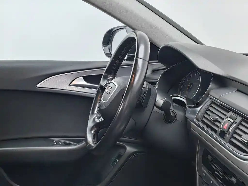 Audi A6L — миниатюра 22