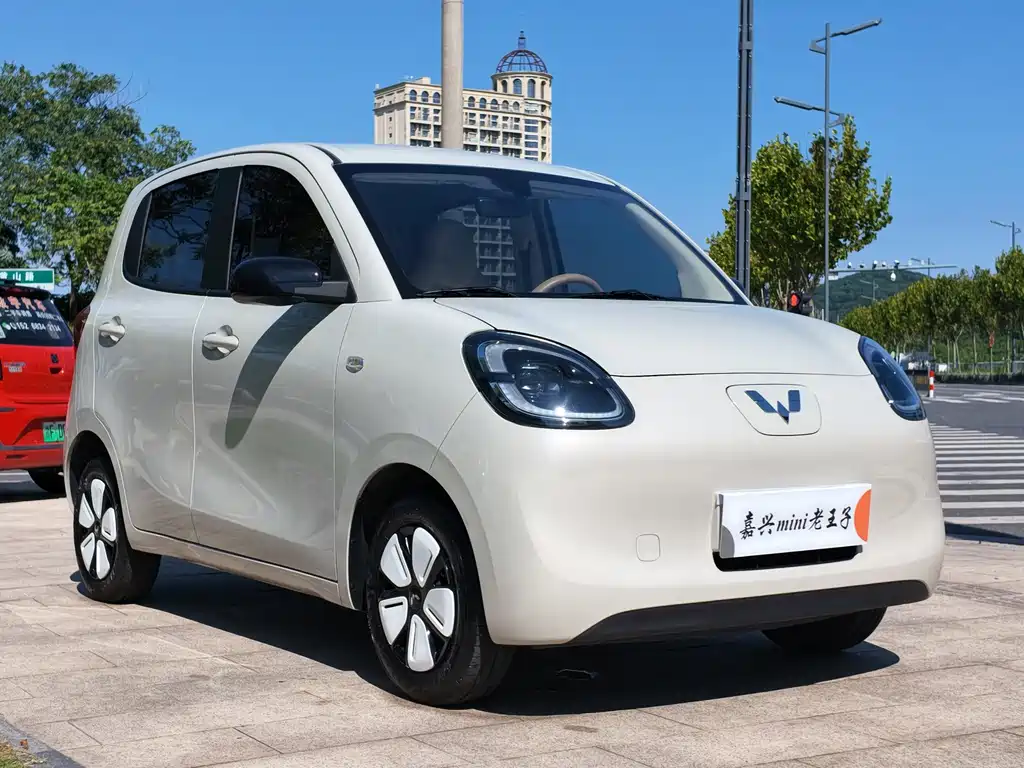 Wuling MINIEV — миниатюра 8