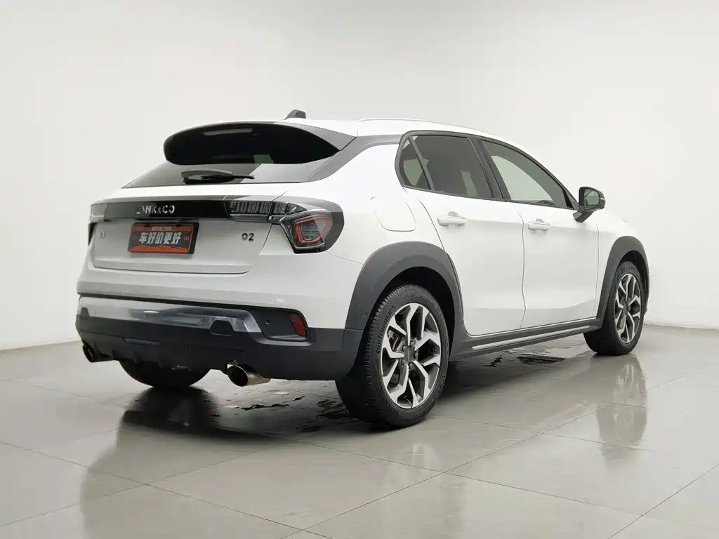 Lynk & Co 02 — миниатюра 2