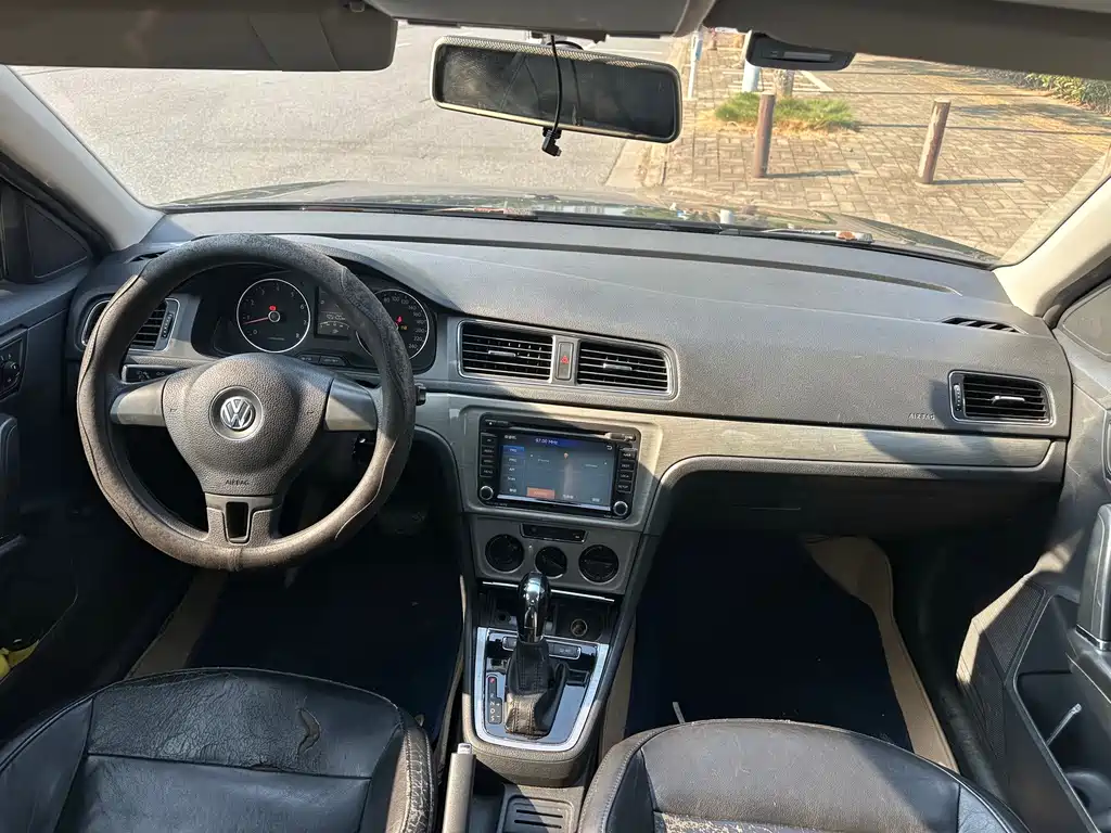 Volkswagen Lavida — миниатюра 10