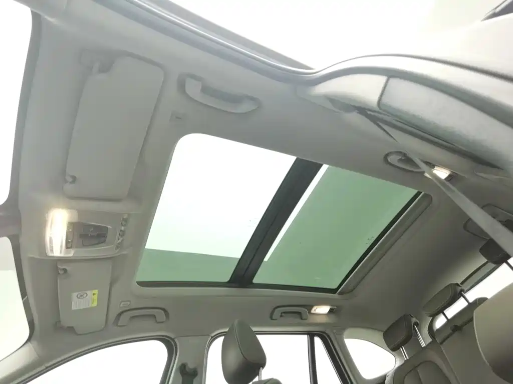 BMW X1 — миниатюра 14