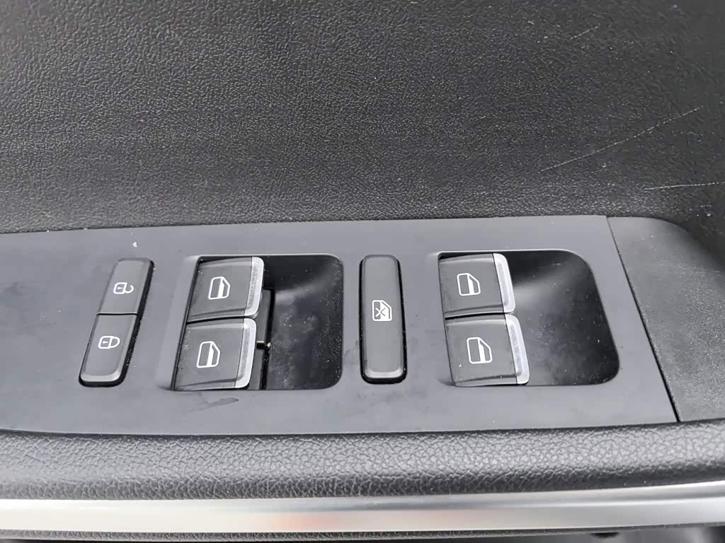 CHERY Tiggo 3x 1.5 л 2026 г. Белый, пробег 3600 км