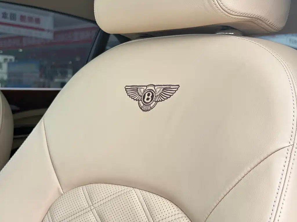 Bentley Mulsanne — миниатюра 22