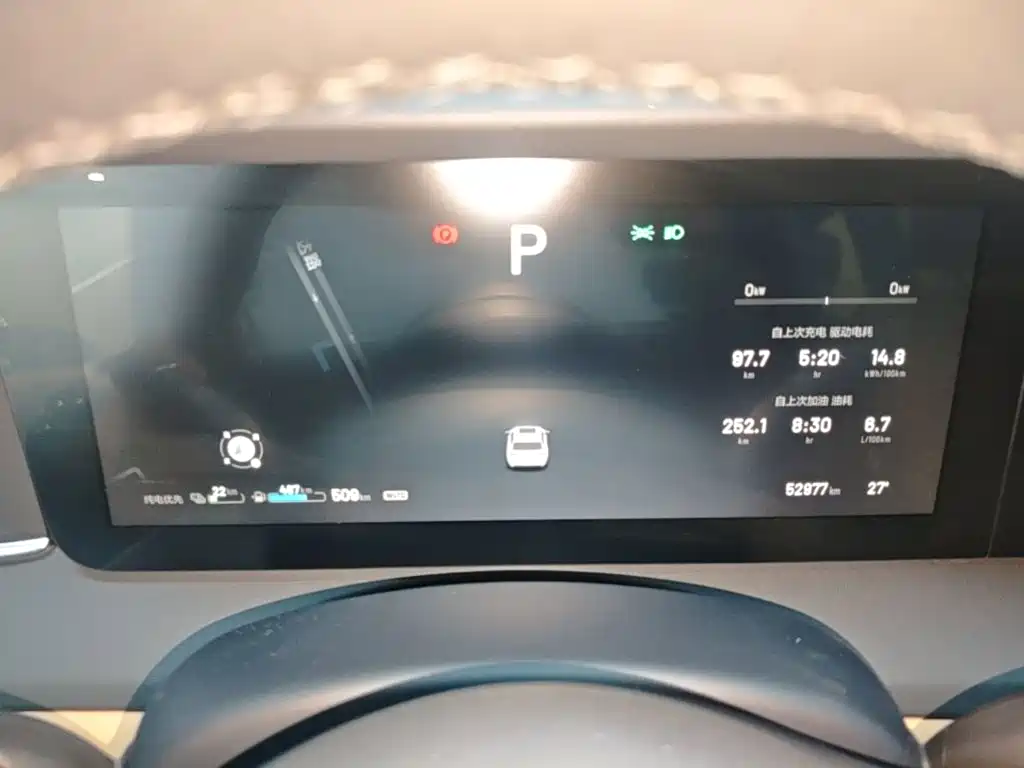 Li Auto Li ONE — миниатюра 12