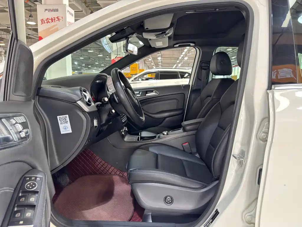 Mercedes-Benz B-Class — миниатюра 7